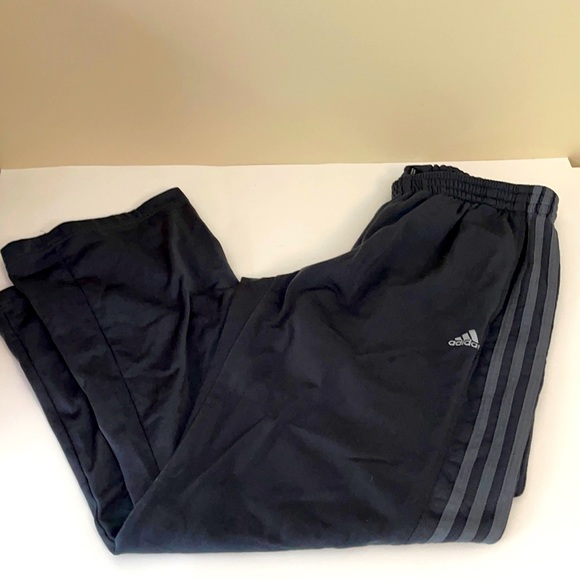 Adidas 3 stripe track pant - Picture 2 of 12